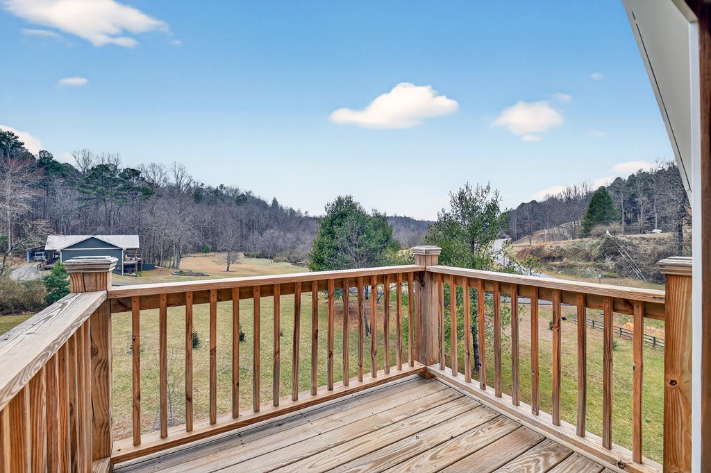 425268 Mineral Bluff Residential