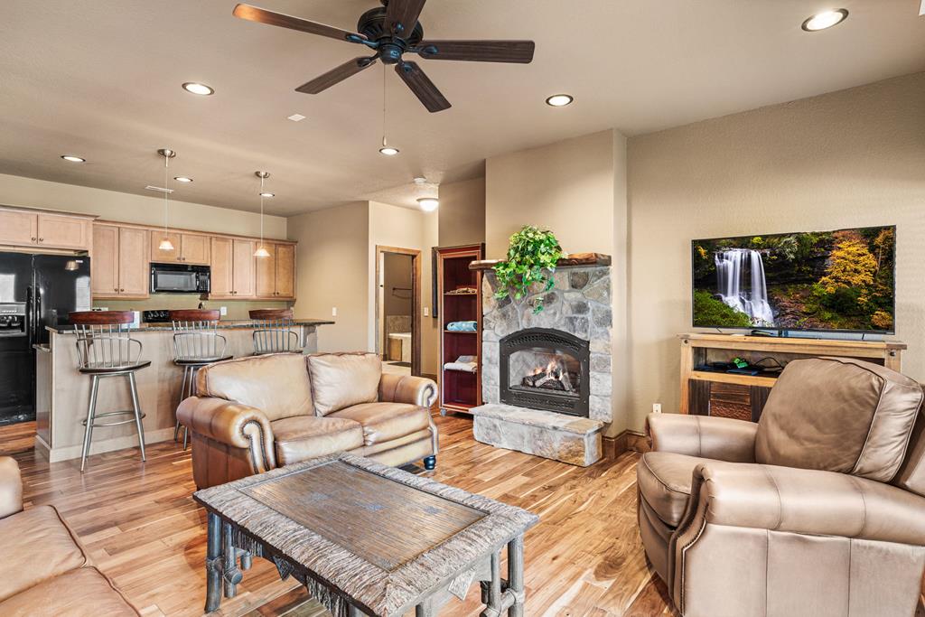 425269 Hiawassee Residential