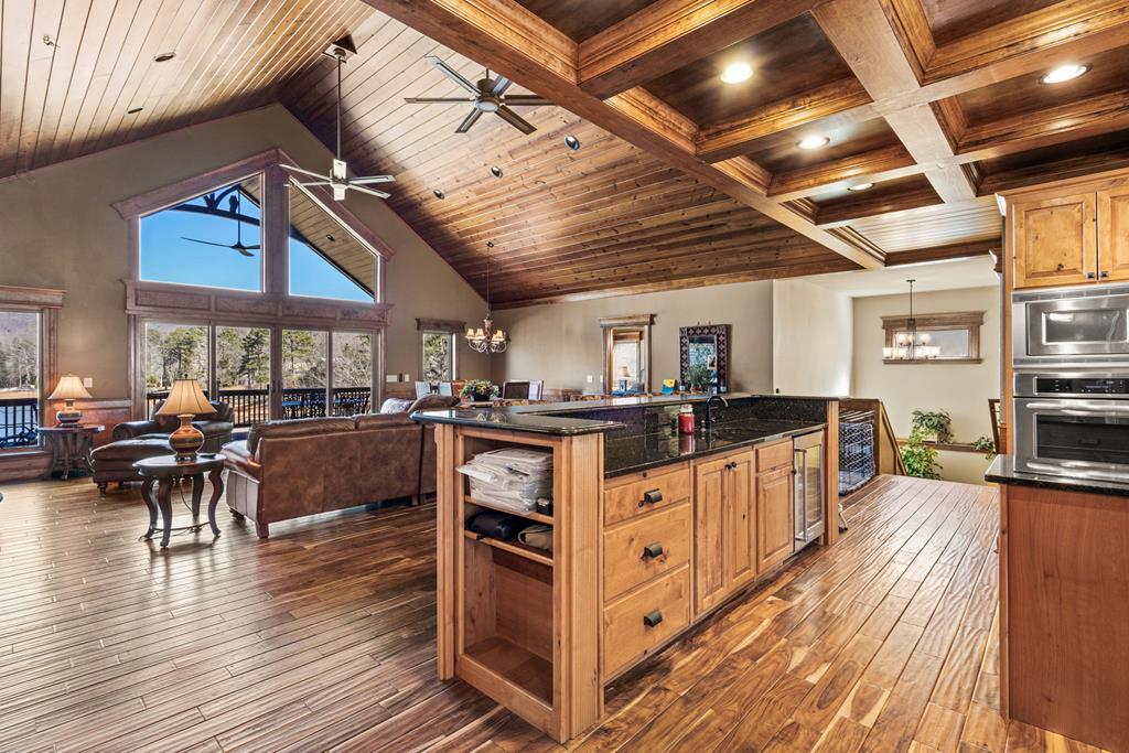 425269 Hiawassee Residential