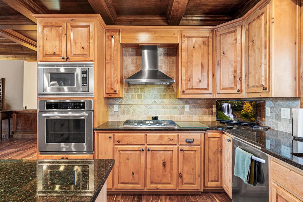 425269 Hiawassee Residential