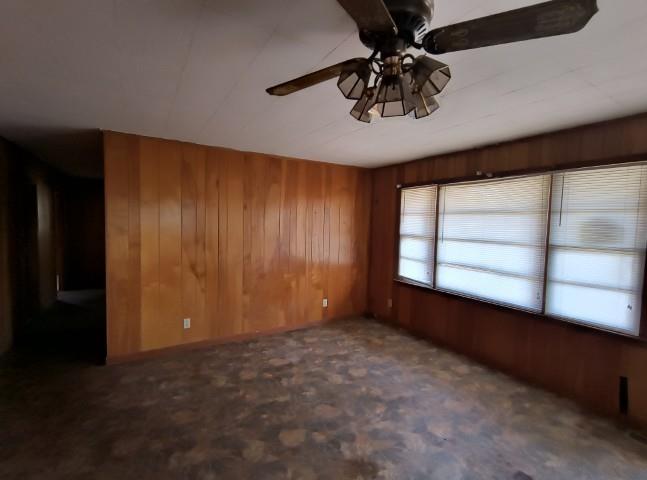 425275 Blue Ridge Residential