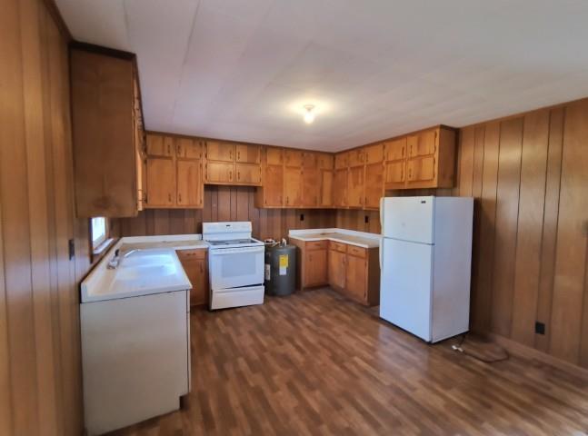 425275 Blue Ridge Residential