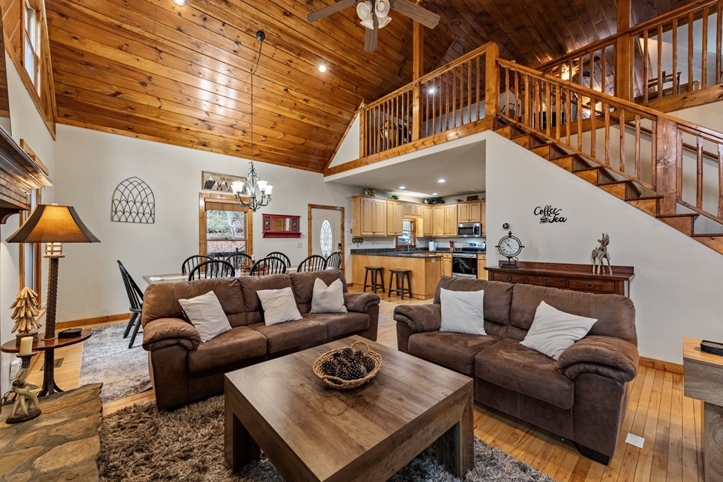 425276 Ellijay Residential