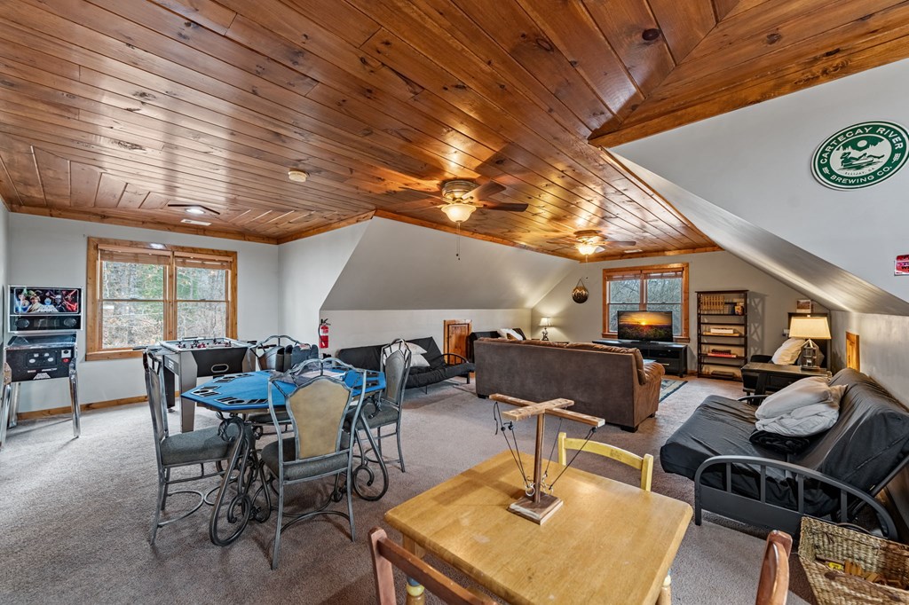 425276 Ellijay Residential