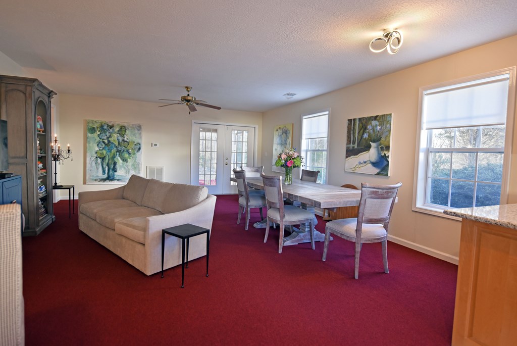 425288 Blue Ridge Residential