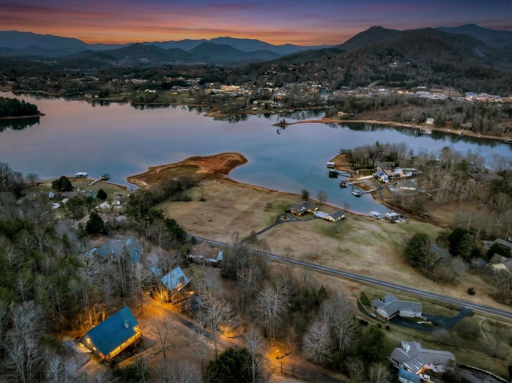 425292 Hiawassee Residential