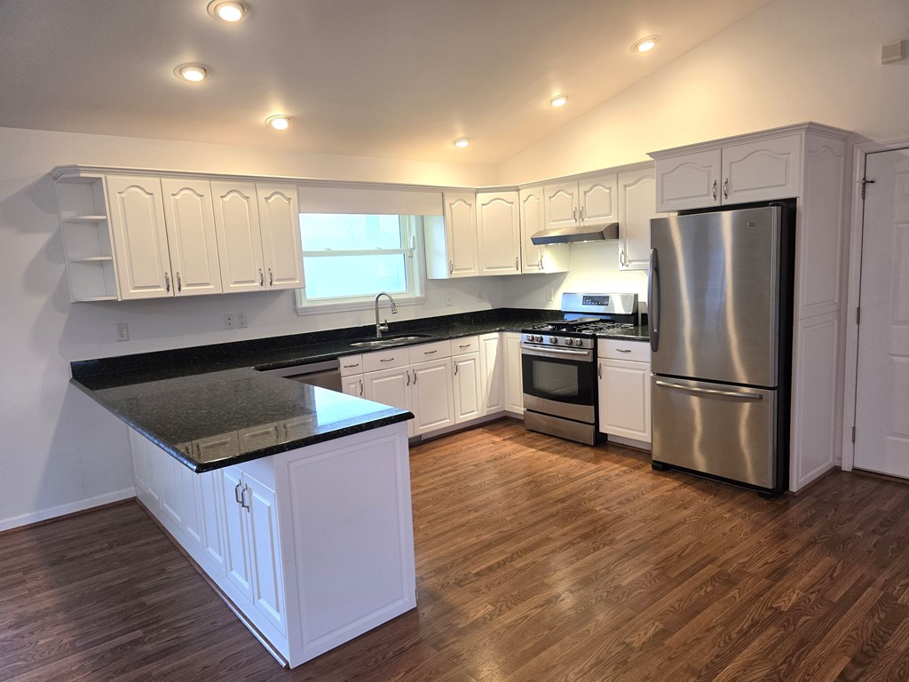 425299 Murphy Residential