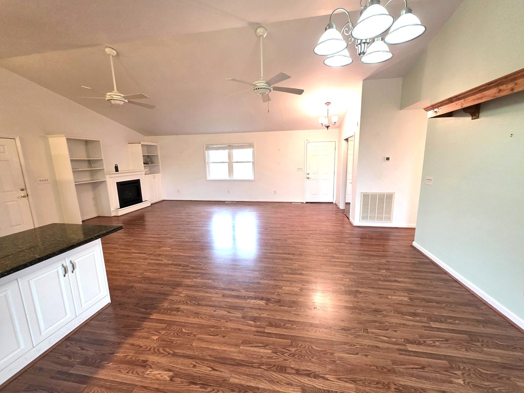 425299 Murphy Residential