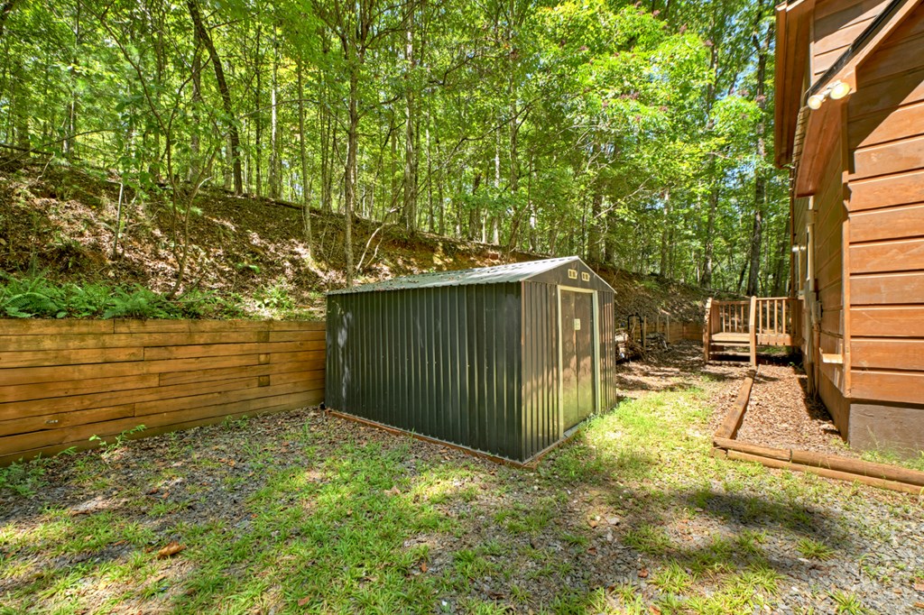 425301 McCaysville Residential