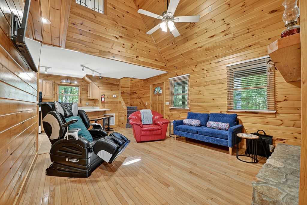 425301 McCaysville Residential