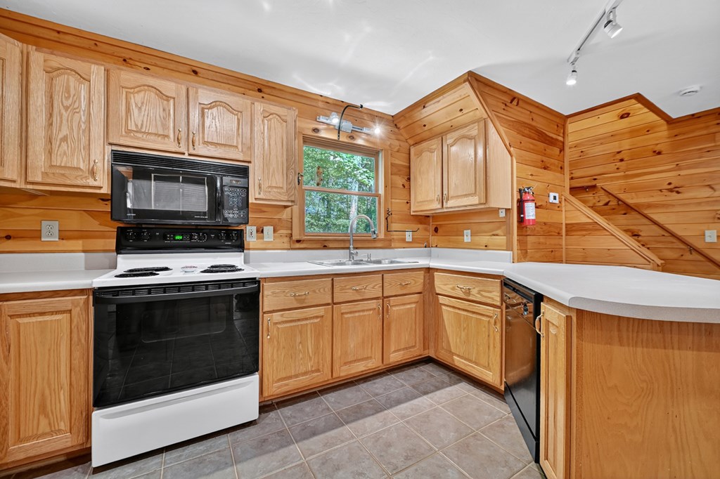 425301 McCaysville Residential