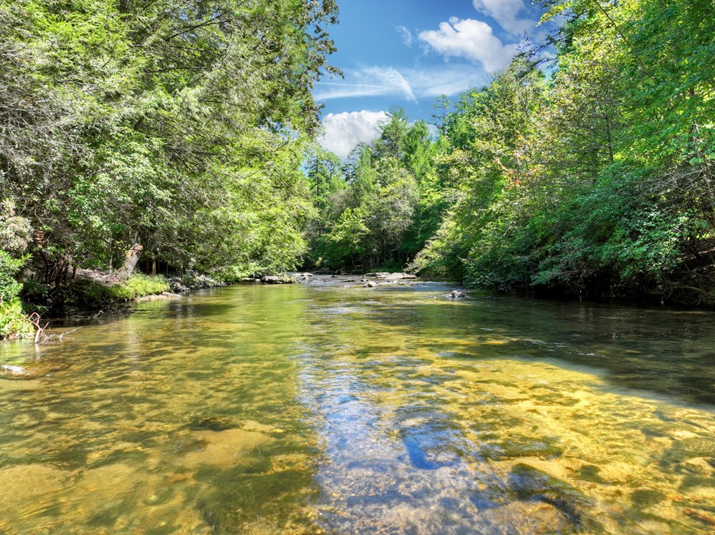 425301 McCaysville Residential