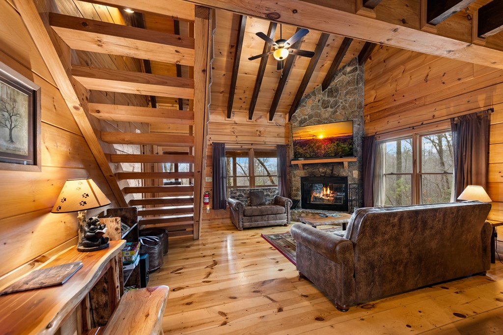 425313 Cherry Log Residential