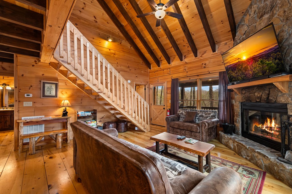 425313 Cherry Log Residential