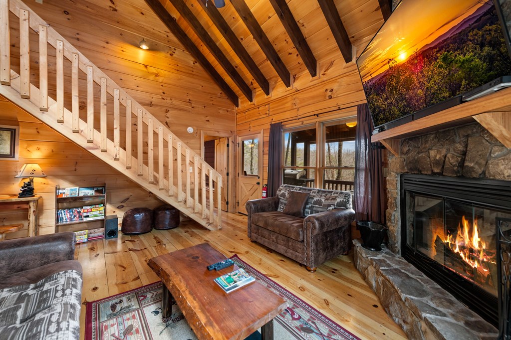 425313 Cherry Log Residential