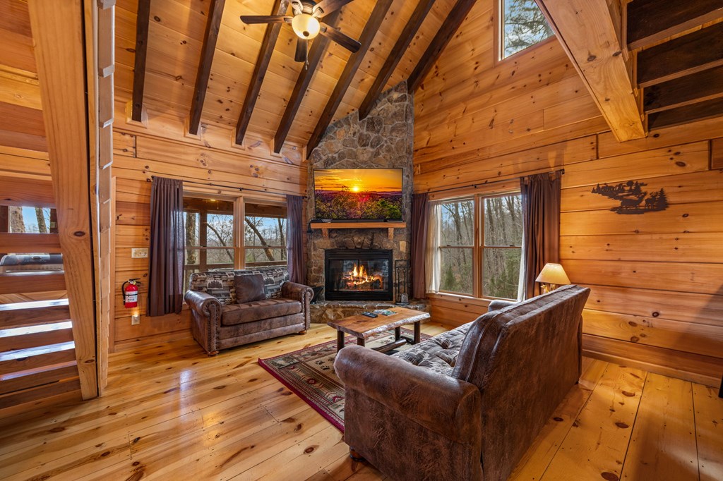 425313 Cherry Log Residential