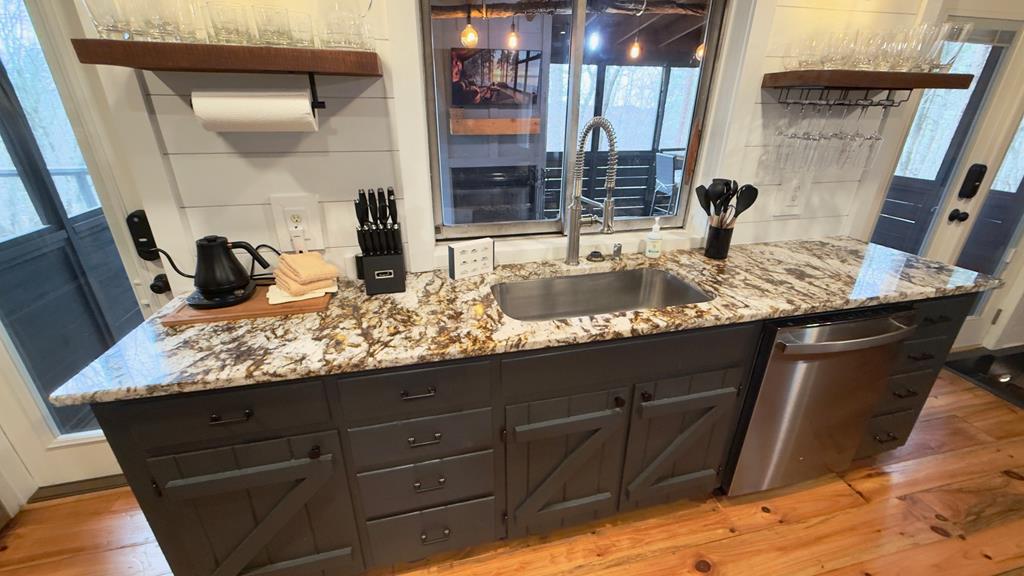 425320 Ellijay Residential