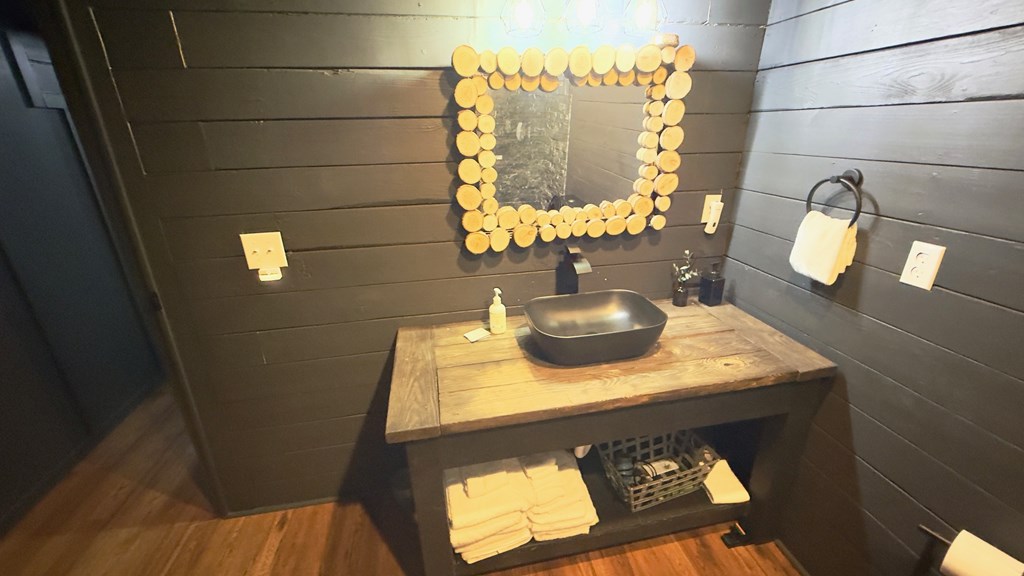 425320 Ellijay Residential