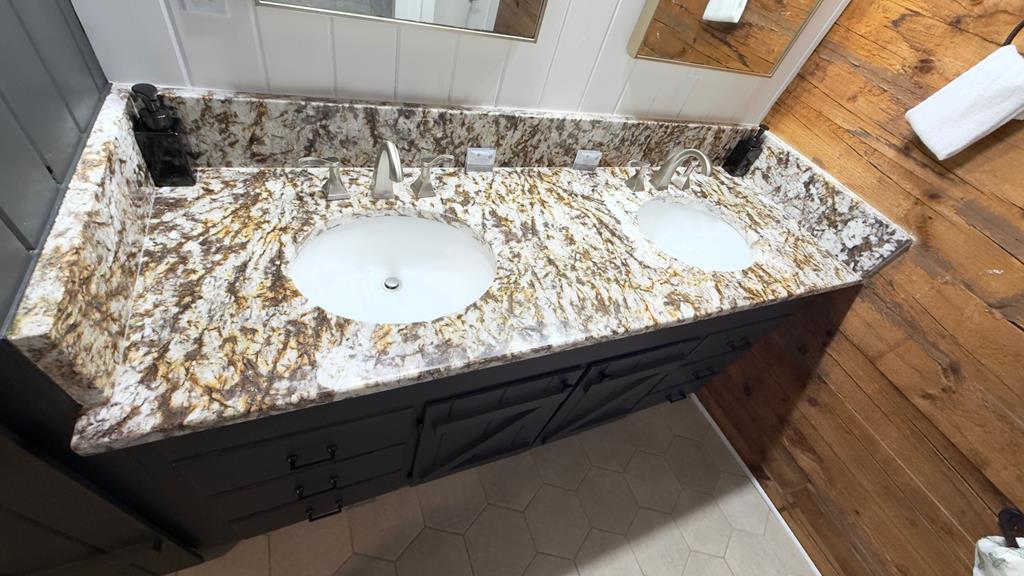 425320 Ellijay Residential