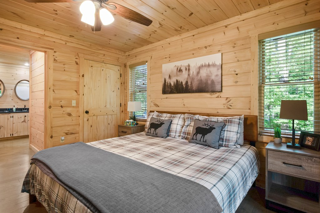 425323 Blue Ridge Residential