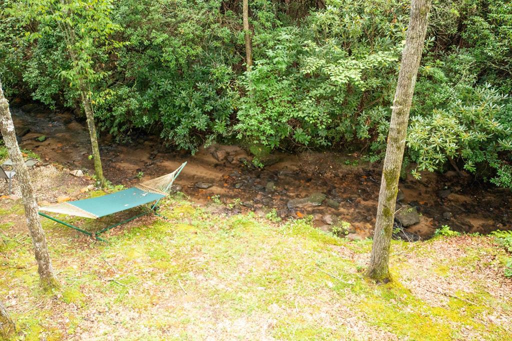 425324 Hayesville Residential