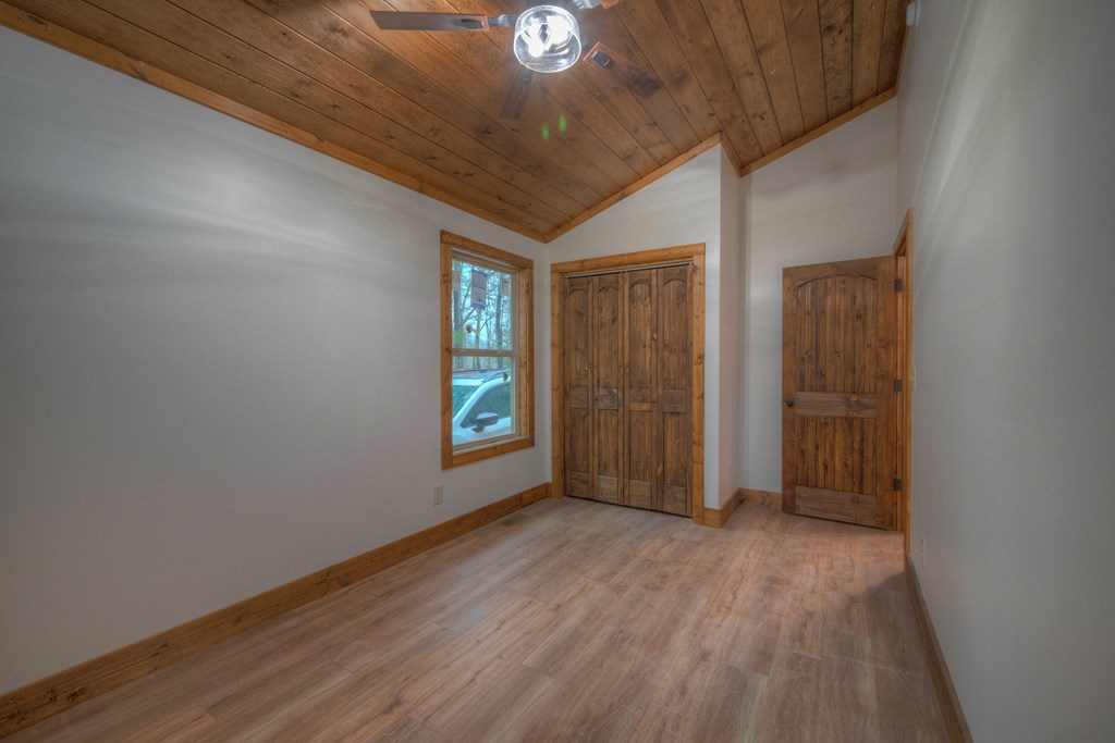 425328 Murphy Residential