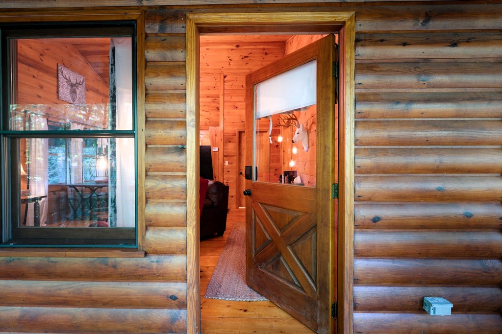 425330 Ellijay Residential