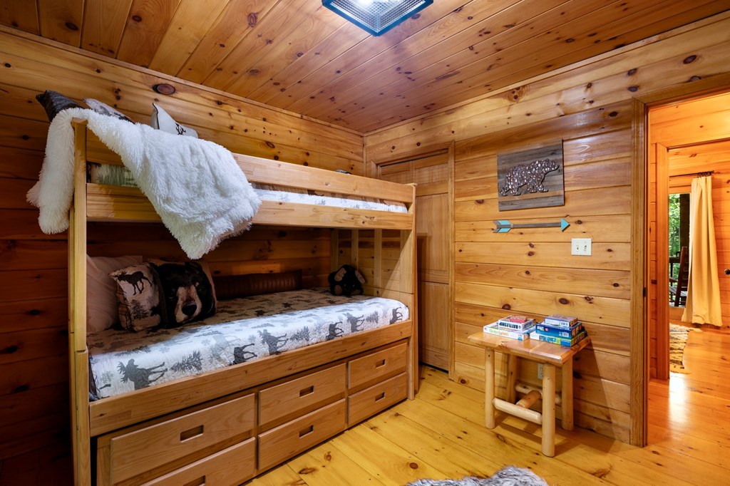 425330 Ellijay Residential