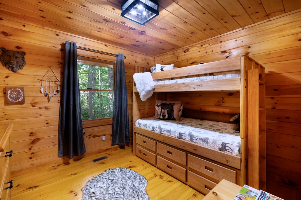 425330 Ellijay Residential