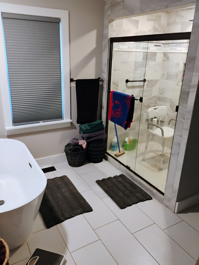 425333 Murphy Residential