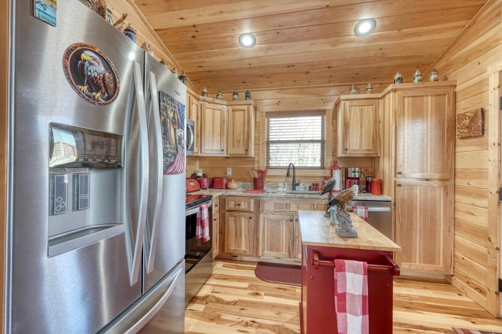 425335 Murphy Residential