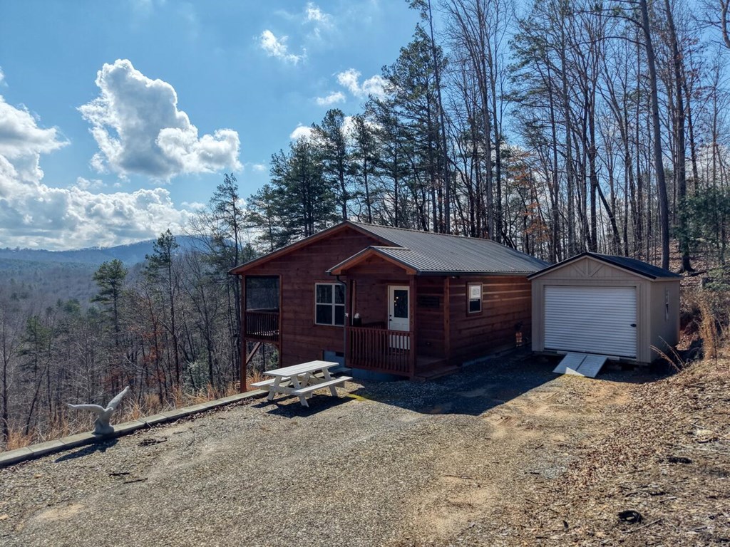 425335 Murphy Residential