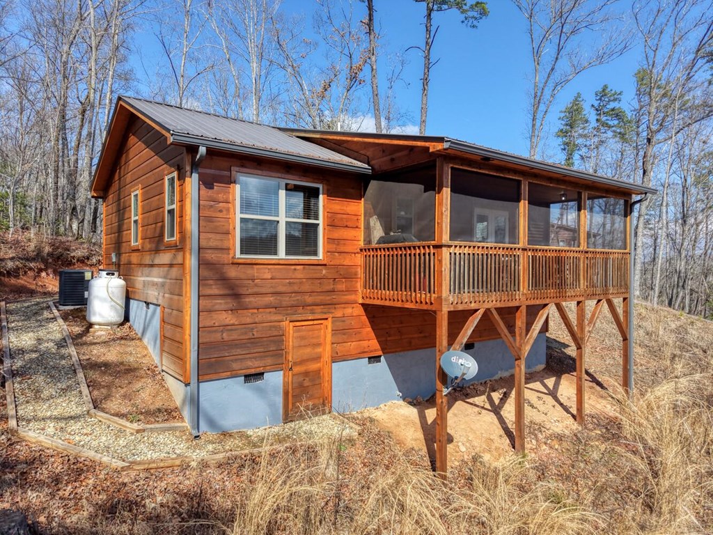 425335 Murphy Residential