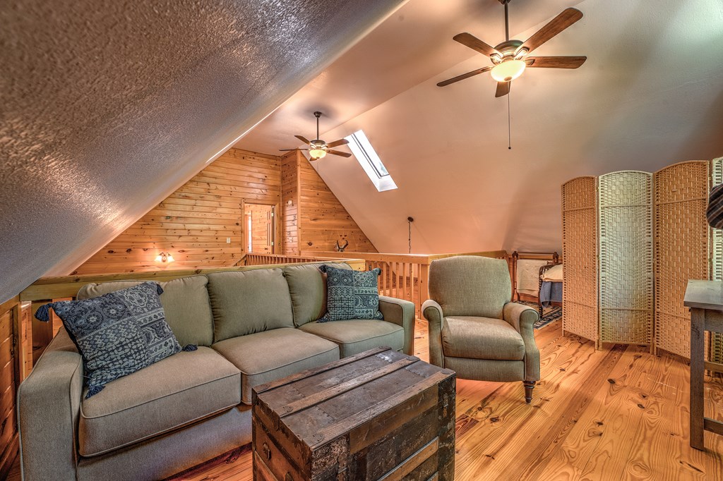 425347 Epworth Residential