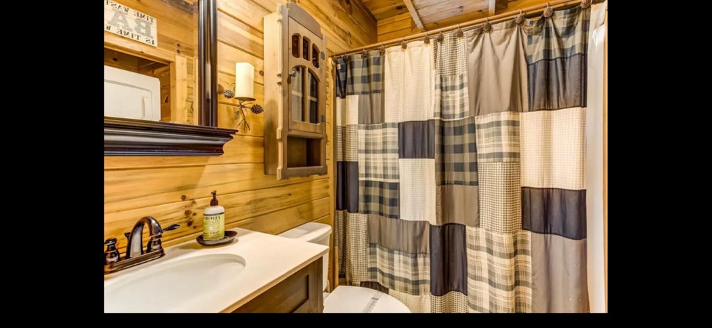 425349 Cherry Log Residential