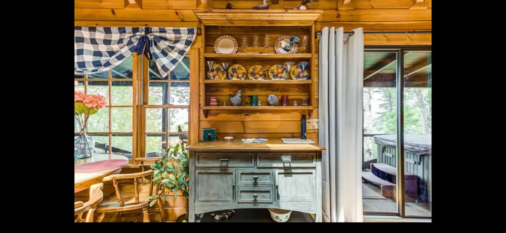 425349 Cherry Log Residential