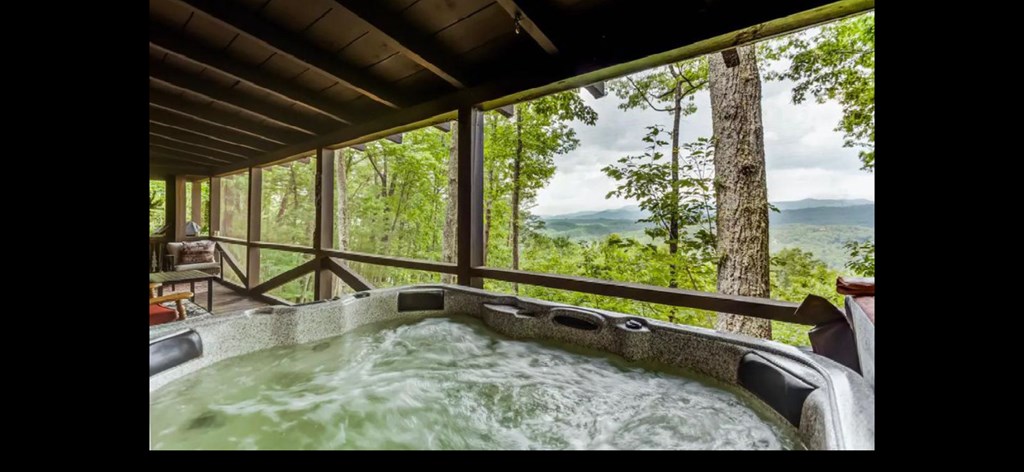 425349 Cherry Log Residential