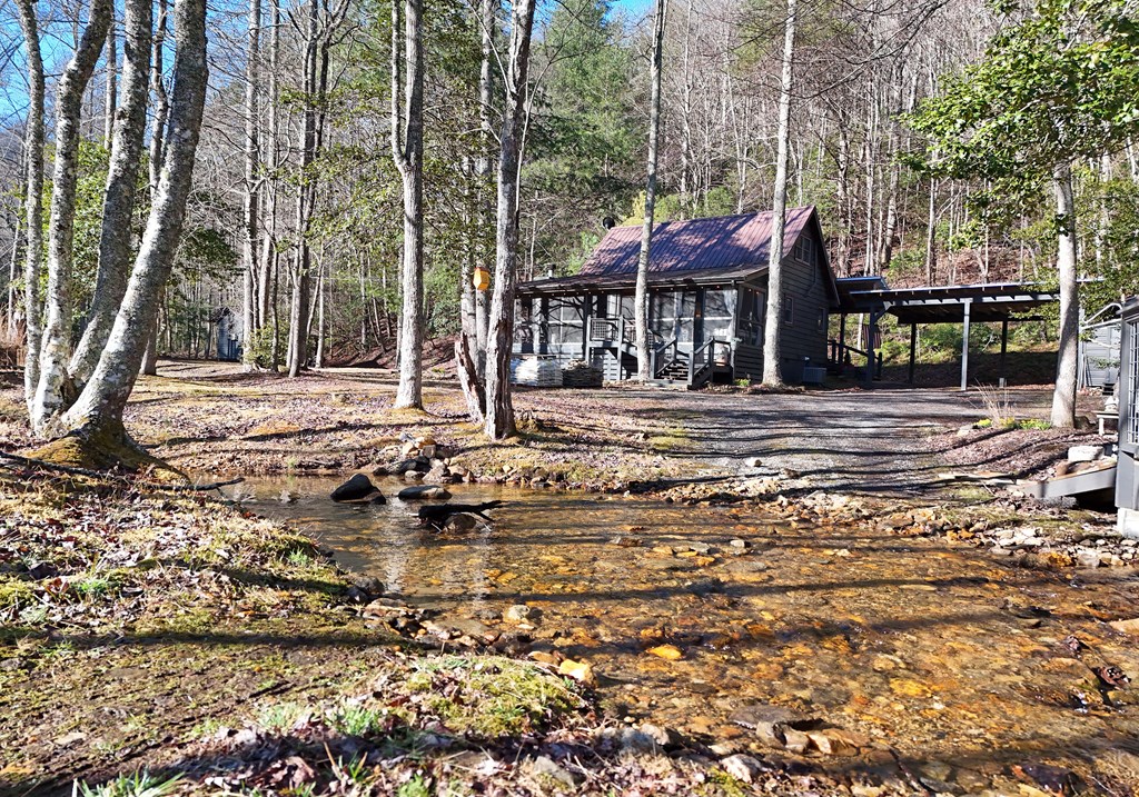 425357 Blairsville Residential