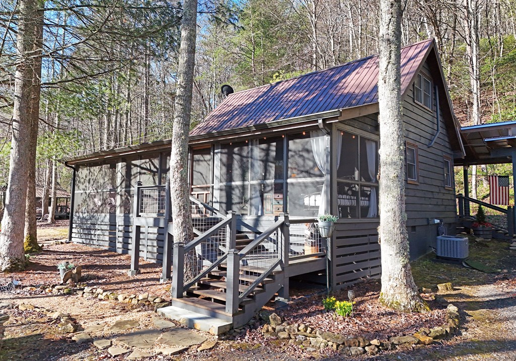 425357 Blairsville Residential