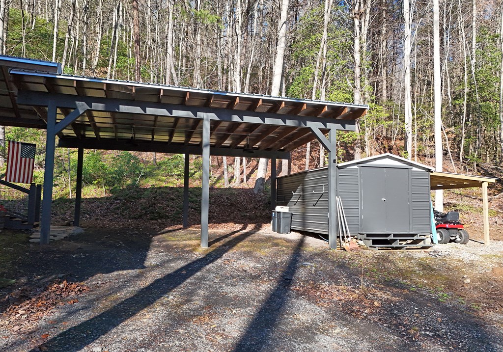 425357 Blairsville Residential