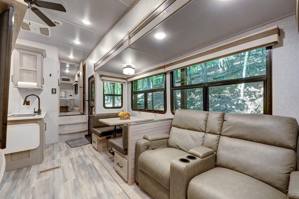 425360 Ellijay Residential