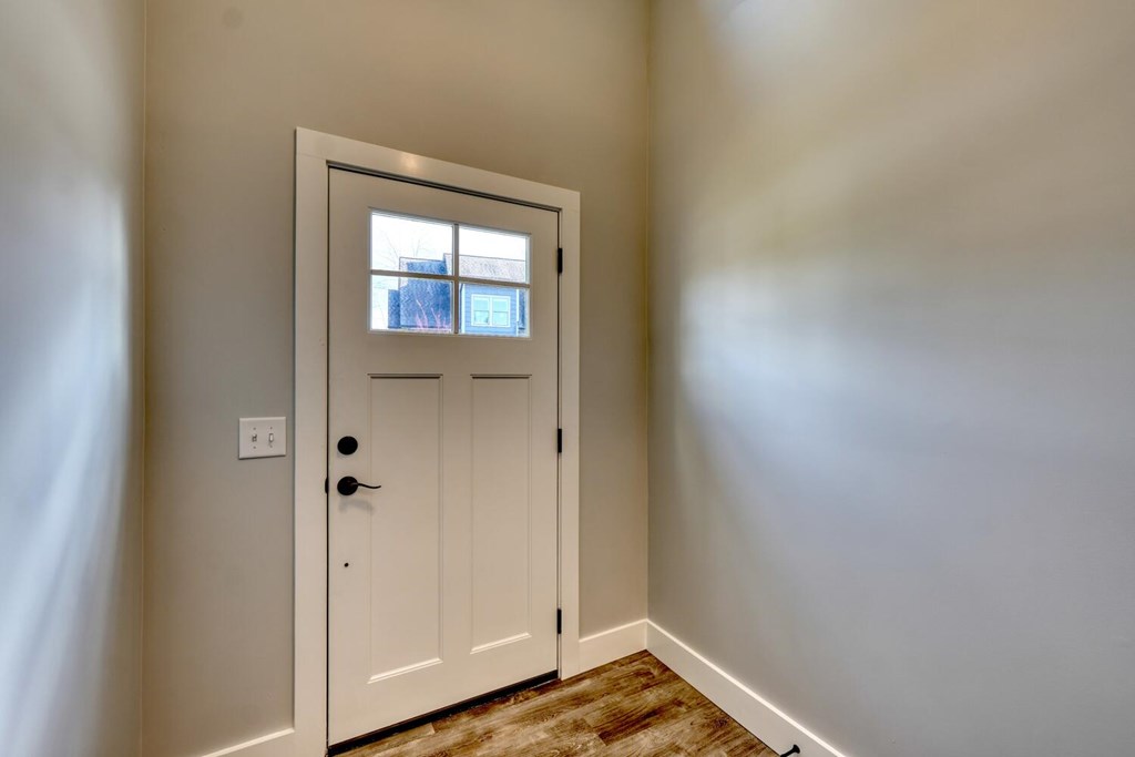 425361 Hiawassee Residential