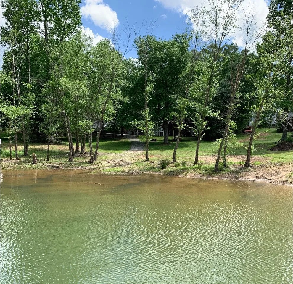 425369 Blairsville Residential