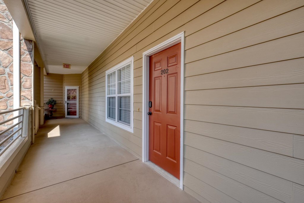 425382 Clayton Condominium