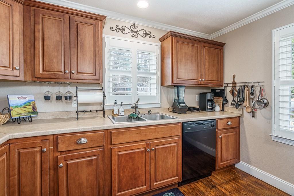 425384 Murphy Residential