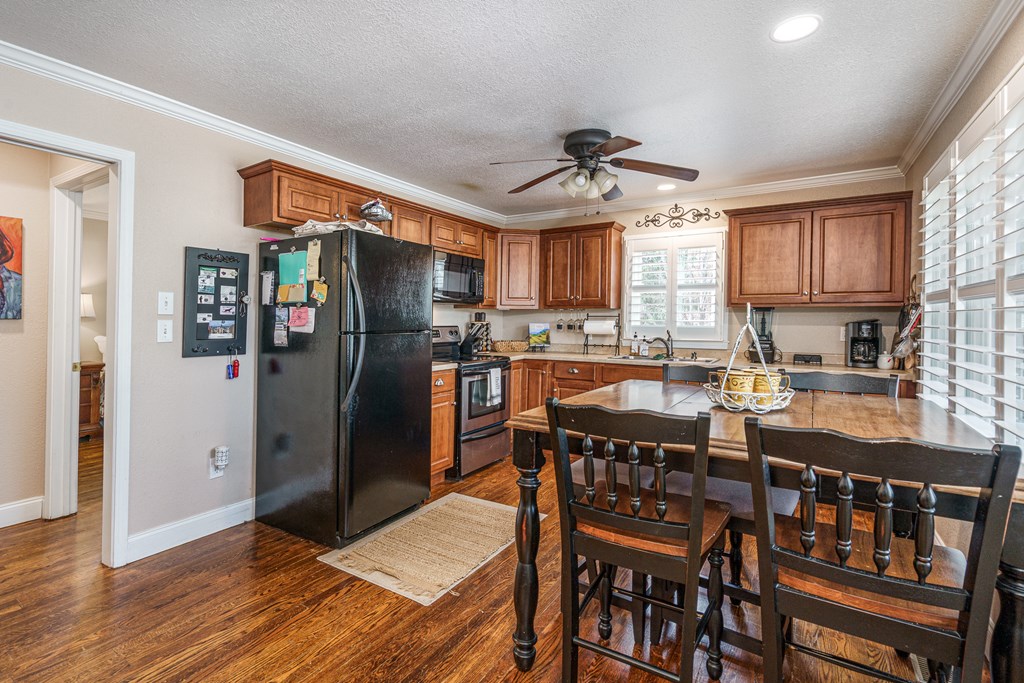 425384 Murphy Residential