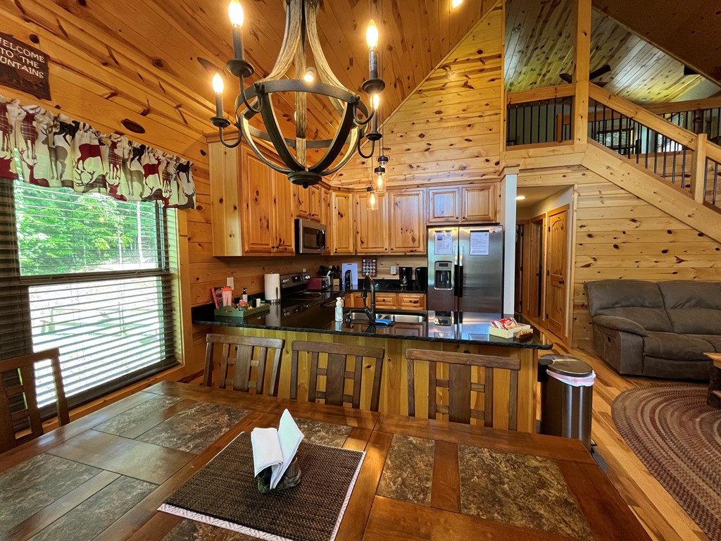 425388 Murphy Residential