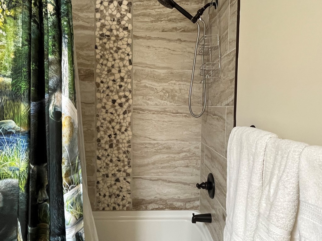 425388 Murphy Residential