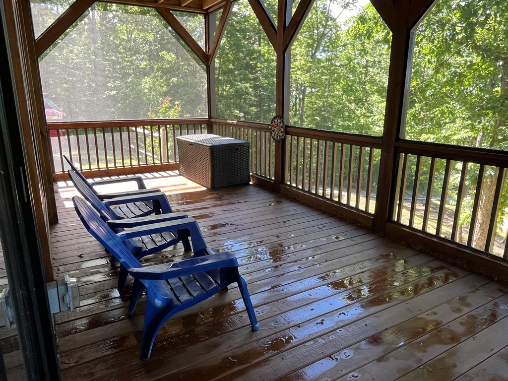 425388 Murphy Residential