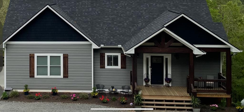 425397 Blue Ridge Residential